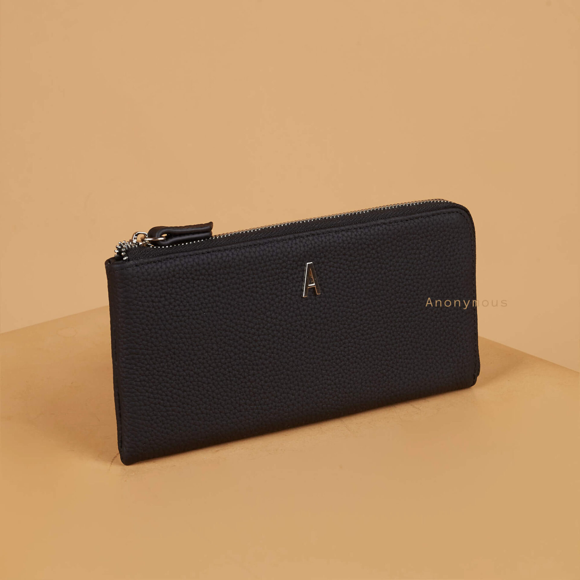 Anonymous  A Long Small Zipper Wallet Togo (Dompet Kulit)