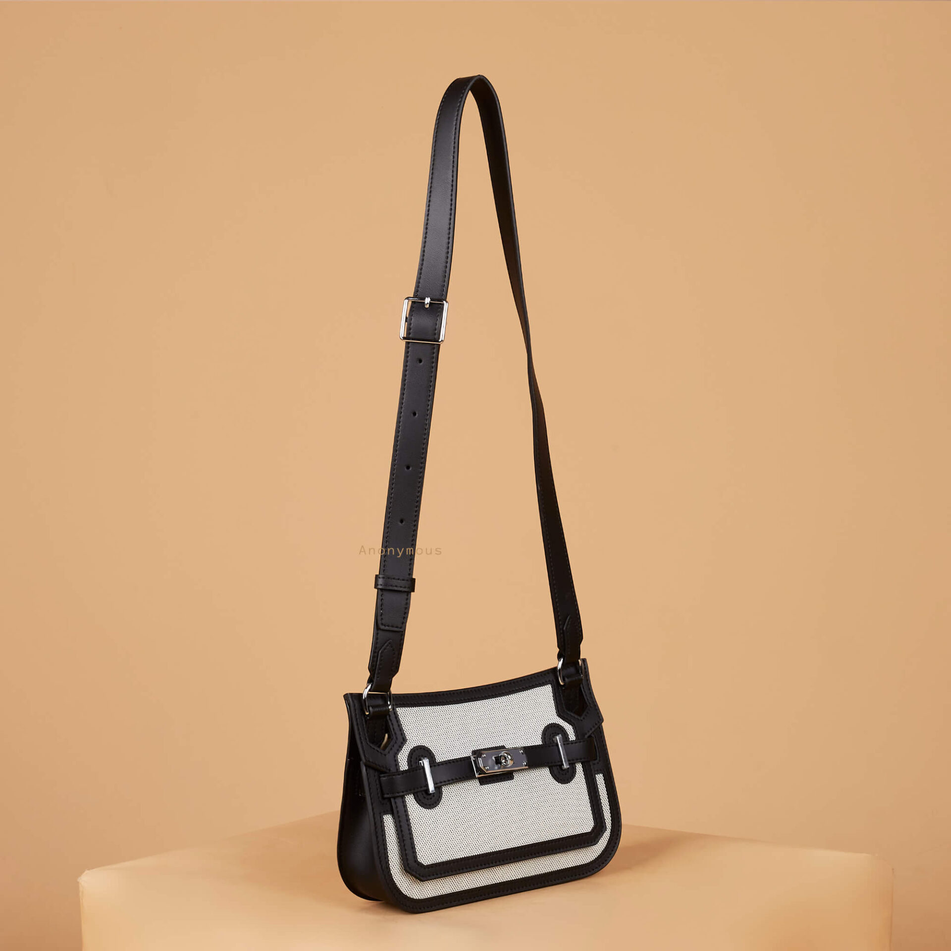 Anonymous Gipsy 22 Swift Strap Canvas Bag No Brand (Tas Kulit)