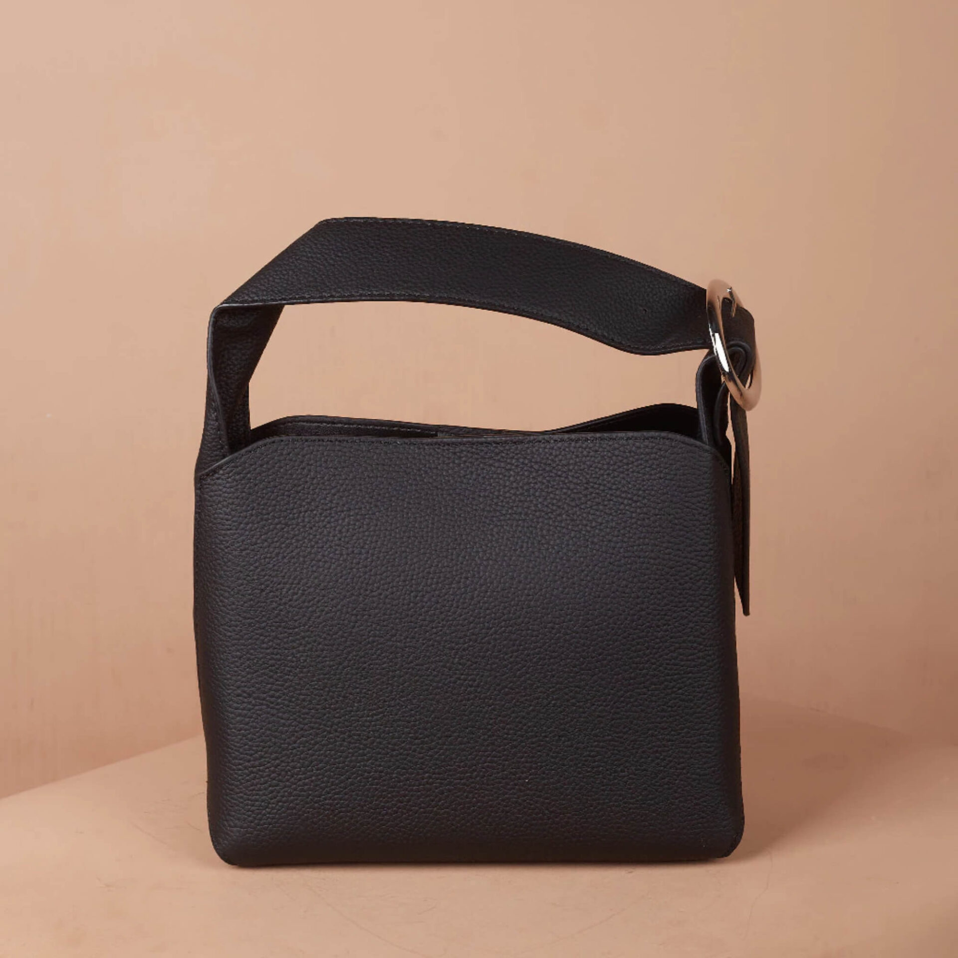 Anonymous Matilda Handbag Grained Leather No Brand (Tas Kulit)