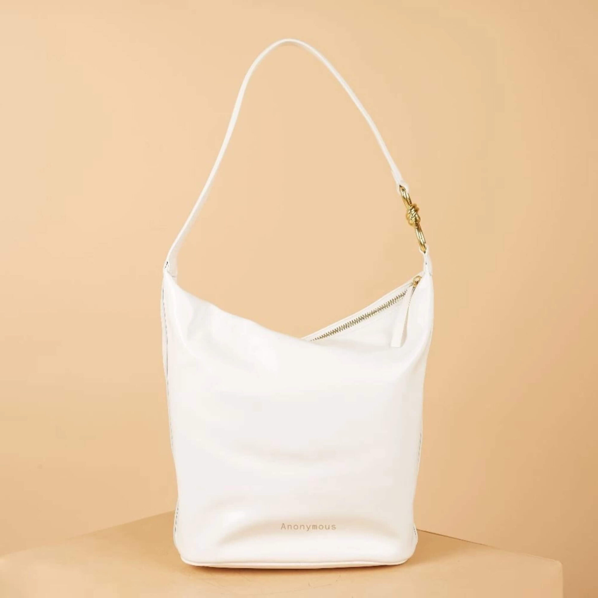 Anonymous Penny Shoulder Bag Leather No Brand (Tas Kulit)