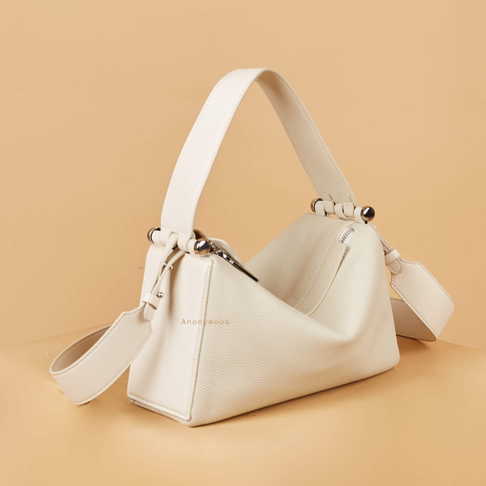 Anonymous Pixie Shoulder Bag Grained Leather No Brand (Tas Kulit)