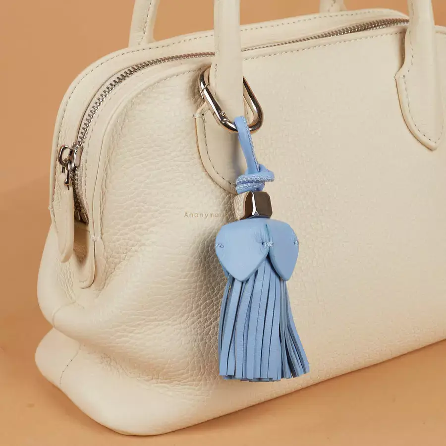 Anonymous Tassel Charm Leather No Brand (Gantungan Tas)