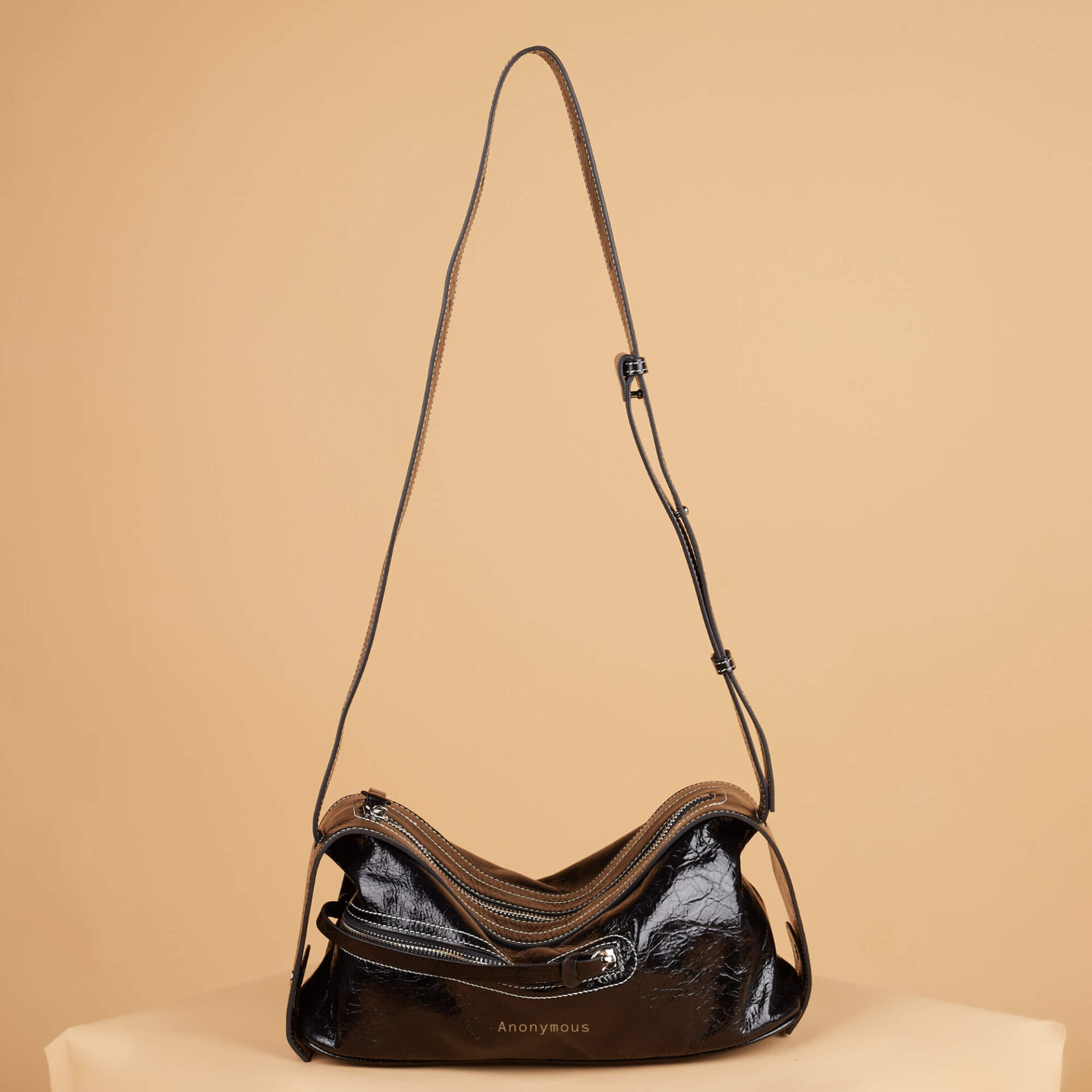 Anonymous ZAC East West Shoulder Bag Calfskin (Tas Kulit)